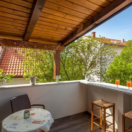 Hasanec By El-pi Tours נייביצה