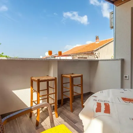 Hasanec By El-pi Tours 奈维斯