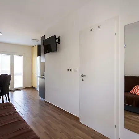 公寓 Hasanec By El-pi Tours