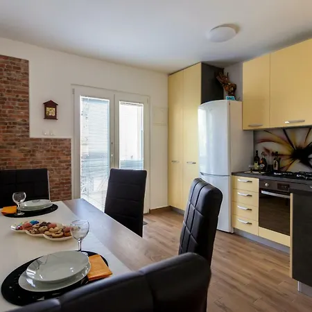 Apartment Hasanec By El-pi Tours