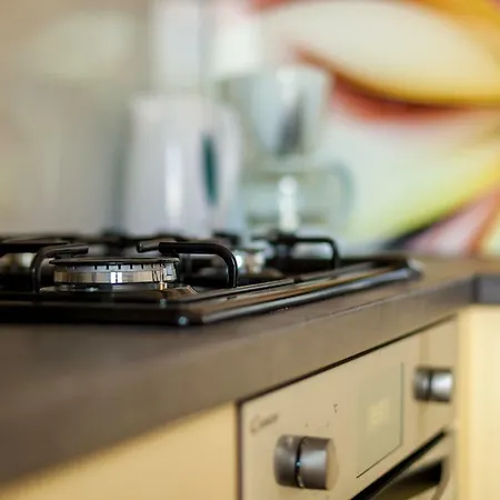 Hasanec By El-pi Tours * 奈维斯