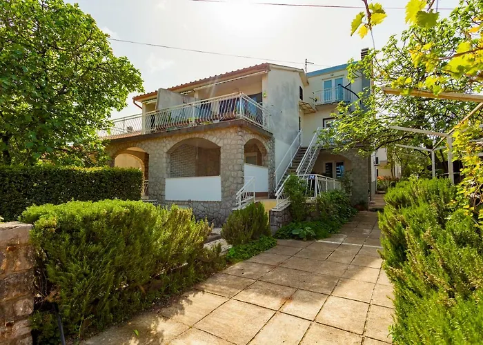 Appartement Hasanec By El-pi Tours Njivice