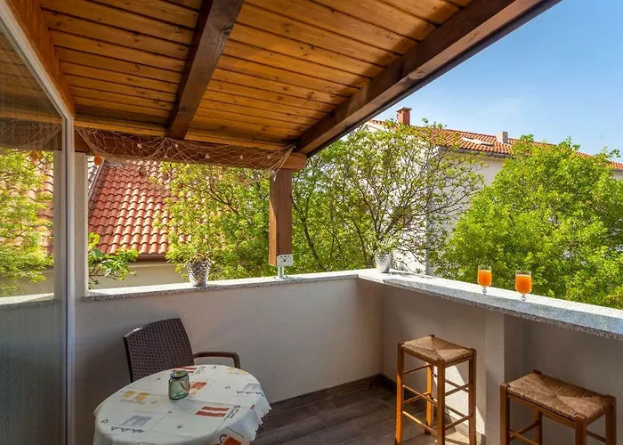 Hasanec By El-pi Tours 奈维斯