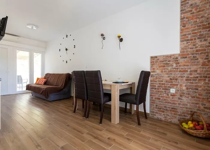 Hasanec By El-pi Tours