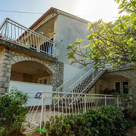 Hasanec By El-pi Tours *