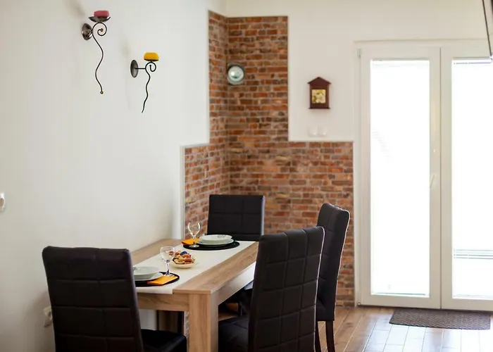 Apartament Hasanec By El-pi Tours